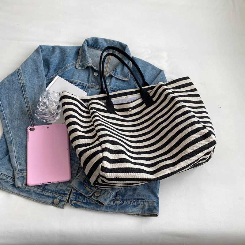 Women Canvas Shoulder Bag Ladies Shopping Bags High Quality Handbags Simple Stripe Design Tote Books Bag For Girls M251216