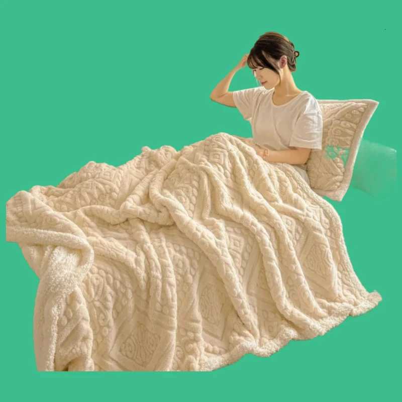 2025 autumn and winter new solid color Tafu fleece blanket dual-purpose quilt cover blanket office shawl blanket no pillowcase H251216 - view 3