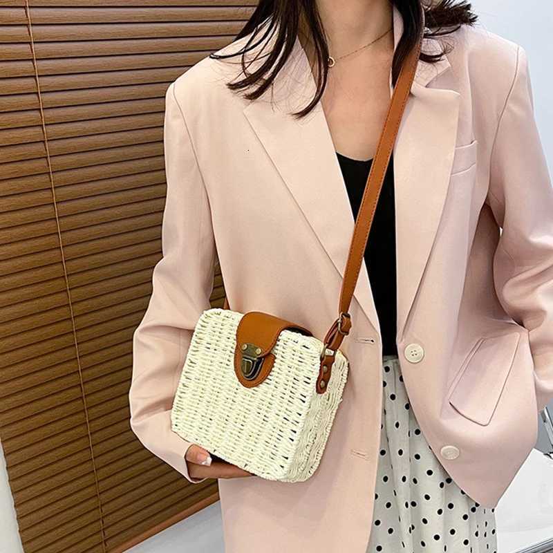 Hand-woven Women Straw Bag Ladies Shoulder Bags Beach Travel Crossbody Bag Female Small Rattan Box Handbag Shopper Totes Bohemia M251216