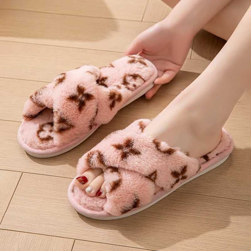 Fluffy Womens Slippers Home Autumn Winter Luxury Designer Woman Shoes Flat Trend Indoor Fuzzy Fur Slides Plush Elegant Footwear Z251216