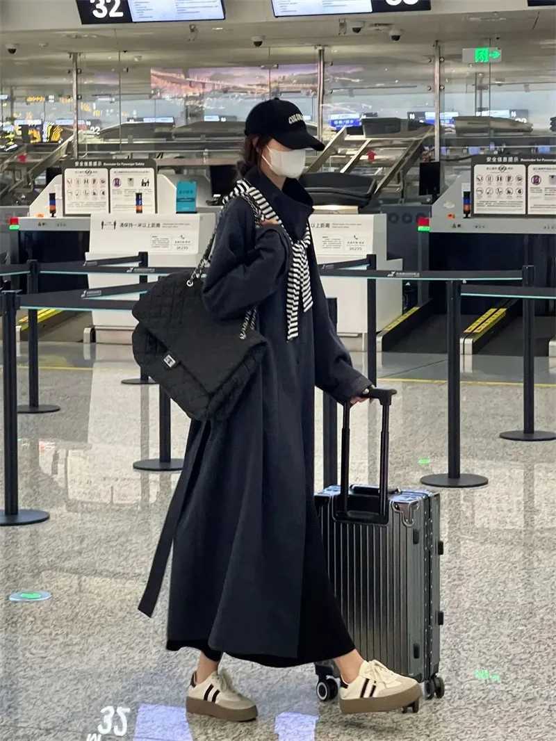 Korean Lazy Style Windbreaker Coat for Women 2024 Autumn New Style Loose Small High-end Casual Long Style Solid Color CommutingT251216