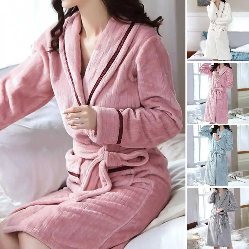 Soft Comfortable Nightgown Women Coral Velvet Bathrobe Luxurious Plush Womens Bathrobe Set for Home Spa Daily Wear for Private C251216