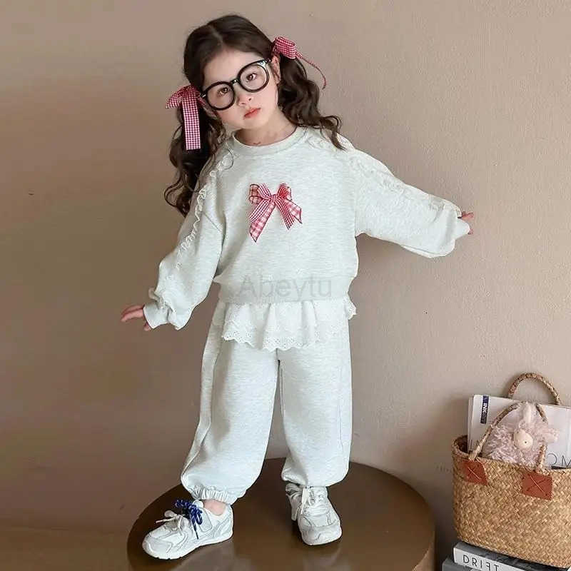 Sanrio Autumn Baby Girl Clothes Sets Kid Sweatshirts Pullover Sweet Lace Bow Top Pants 2pcs Suit Children Fashion Casual Tracksuits H251216