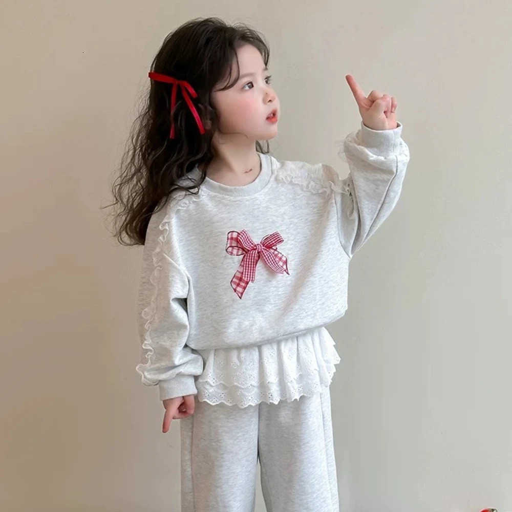 Sanrio Bear Leader Autumn Gray Long Sleeved Girls Clothing Korean Version Plain Lace Bow Decoration Top Pants Casual Two-piece Set H251216