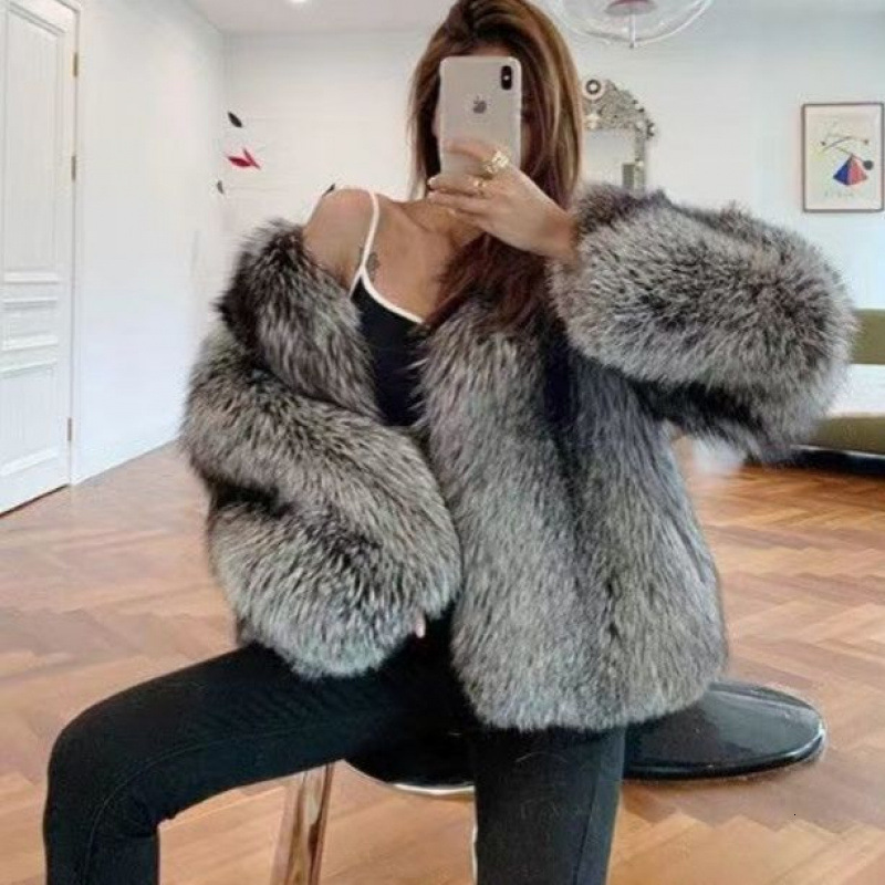 Real Red Fox Fluffy Womens Jacket Short Cropped Fox Fur Jacket With Lapel Genuine Fur Outerwear Selling Bolero Jacket 250910
