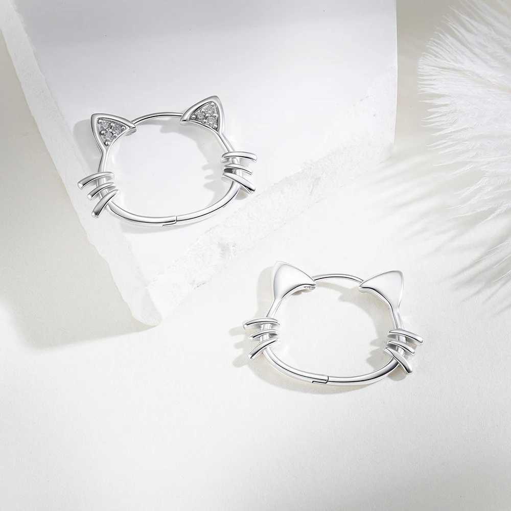 2025 Fashion Simple Hollow Cute Cat Stud Earrings Womens Sterling Silver Hypoallergenic Earrings Teen Jewelry Gifts G251216