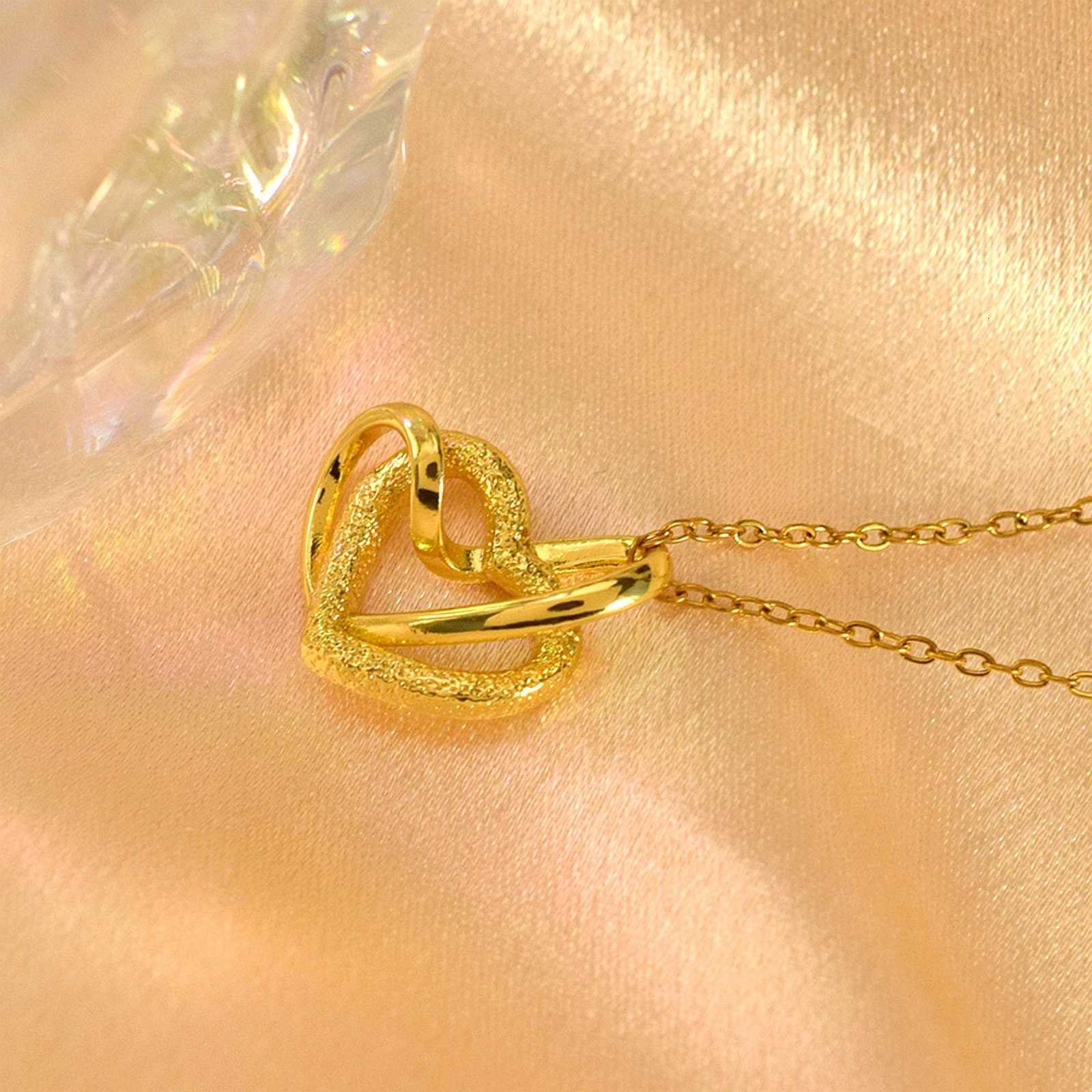 Valentines Day Cross Double ShAPed Necklace Copper Frosted Design Simple Necklace AccESSories M251216