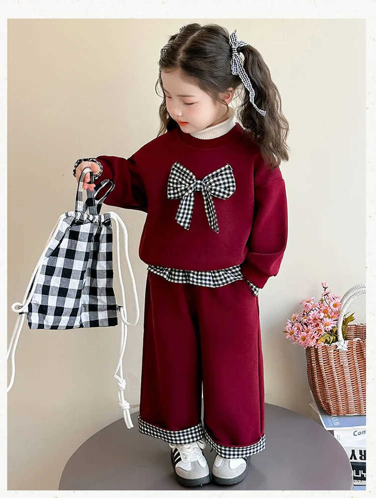Sanrio Girls Suit 2025 Spring and Autumn New Childrens Clothes Girls Baby Fashion Sweet Bow Plus Velvet Hoodie Pants Two Sets H251216