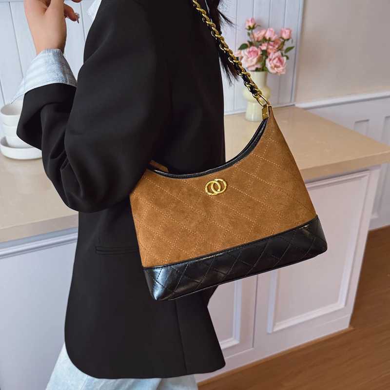 Famous Design Shoulder Bag Leisure And Portable Fashionable Womens Handbag Classic Womens Chain Strap Crossbody Bag M251216