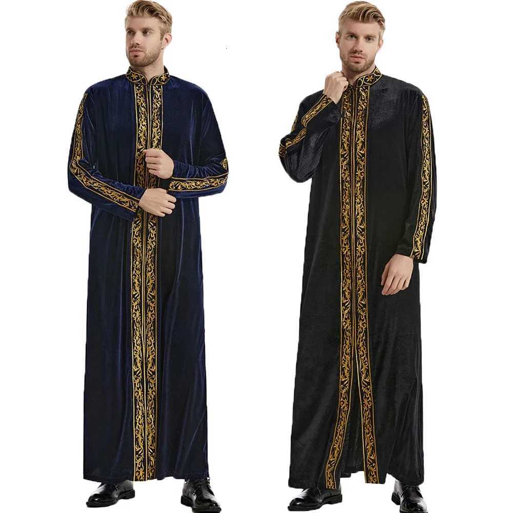Middle East Muslim Gold Velvet Embroidery Mens Robe Arabian Islamic Prayer Dress National Costume Noble Luxury Long-sleeved Top W251216