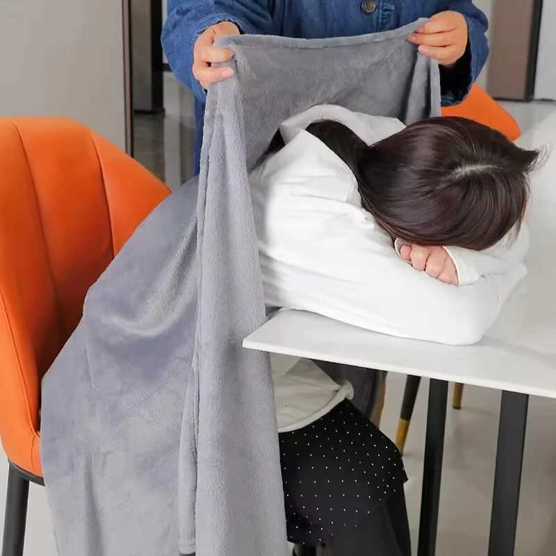 Solid Grey Flannel Blanket - Soft Warm Throw for Adult Children Bed Sofa H251216 - view 4