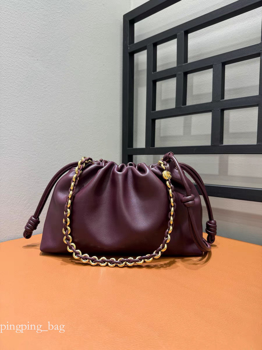 2025 New loewsepurse High-Quality Flamenco Cloud Bag Drawstring Lucky Bag Underarm Bag Crossbody Shoulder Bag for Women 9cd