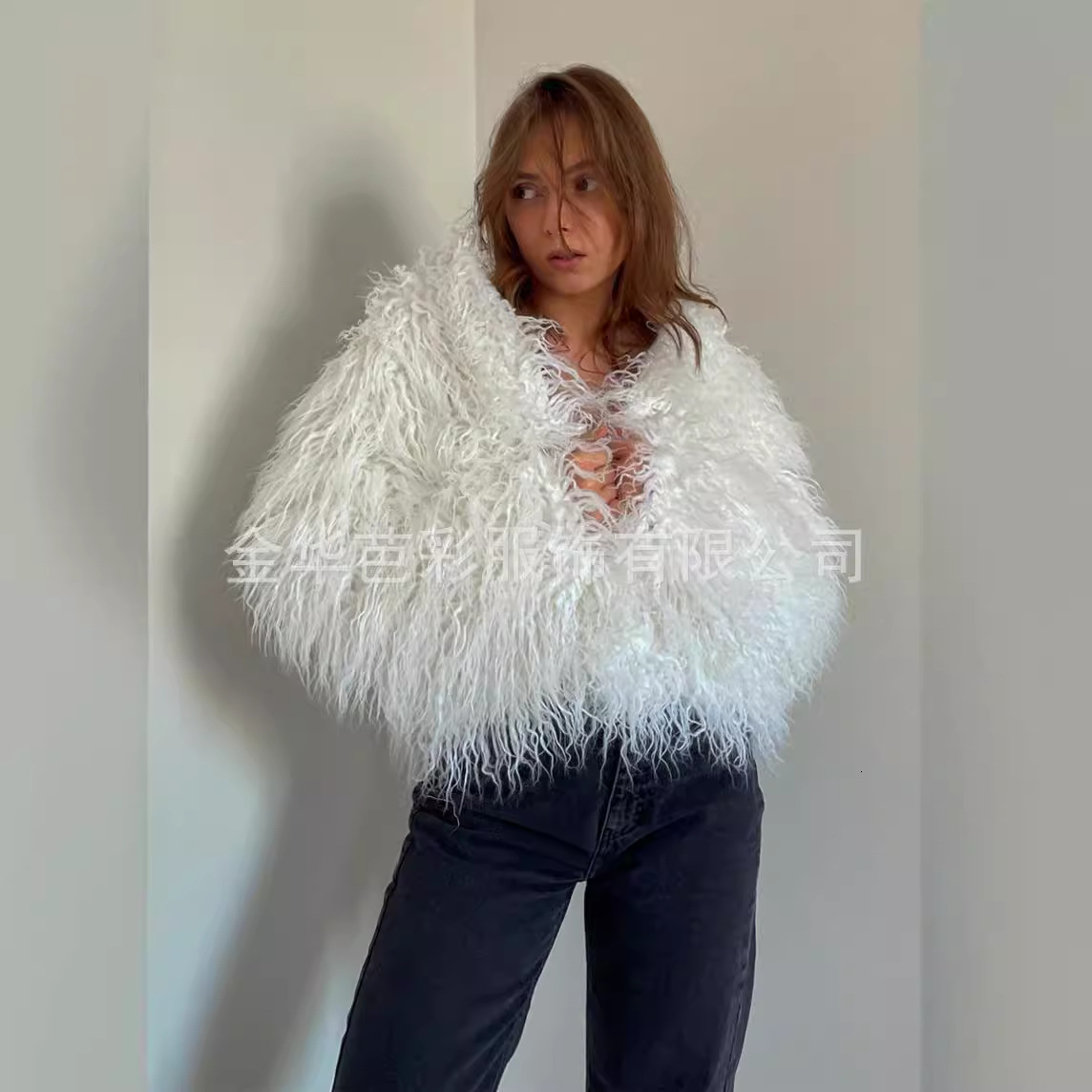 Faux Shearling Wool Coat for Women Short Collarless Solid Color Street Style Faux Fur Coat 241120