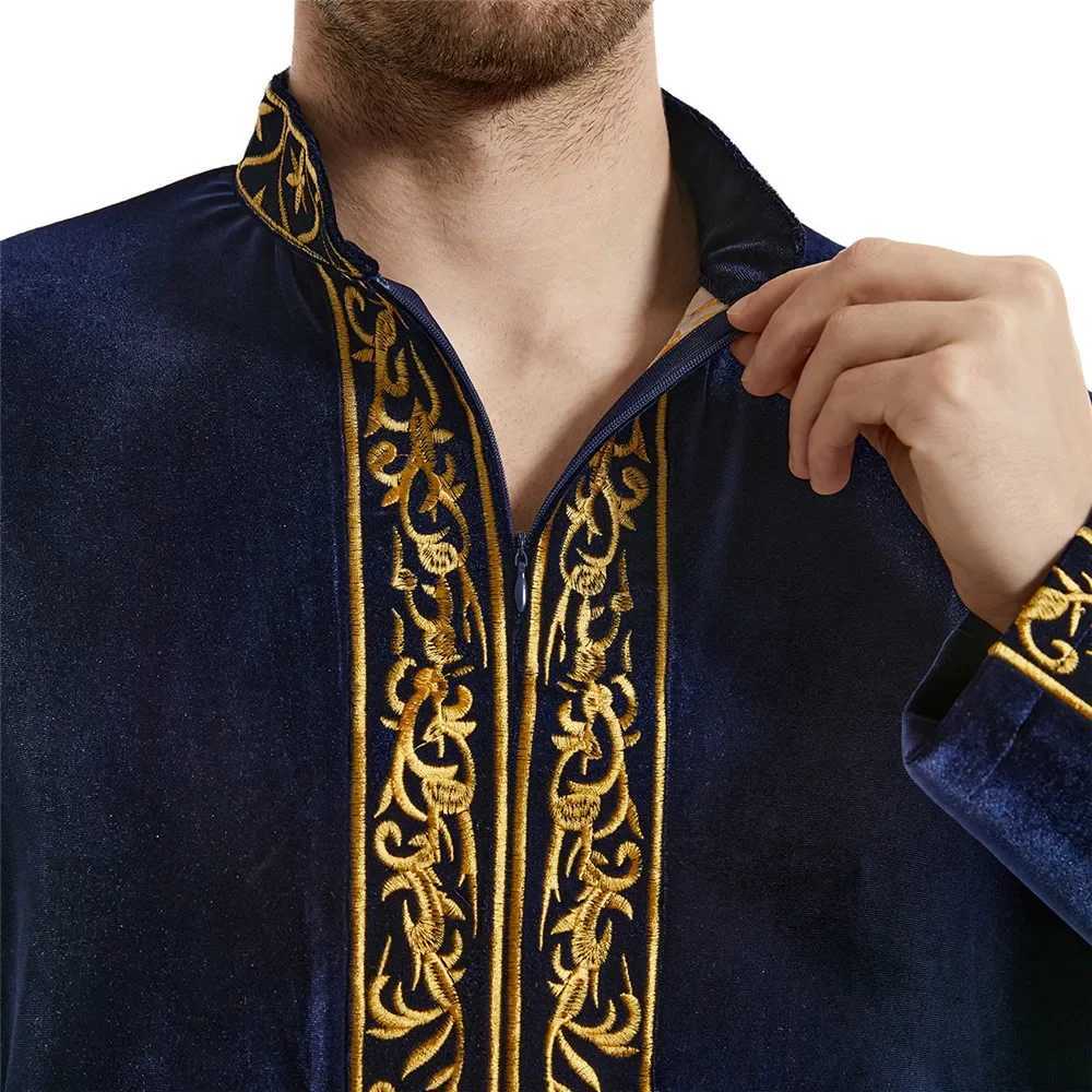 Middle East Muslim Gold Velvet Embroidery Mens Robe Arabian Islamic Prayer Dress National Costume Noble Luxury Long-sleeved Top W251216
