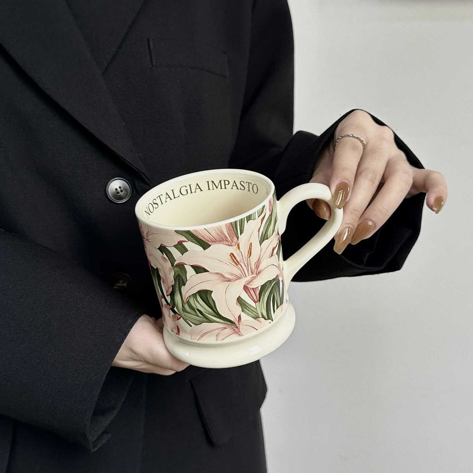 Retro g Girls design sense Household water cup Ceramic afternoon tea Delicate coffee Breakfast cup H251215