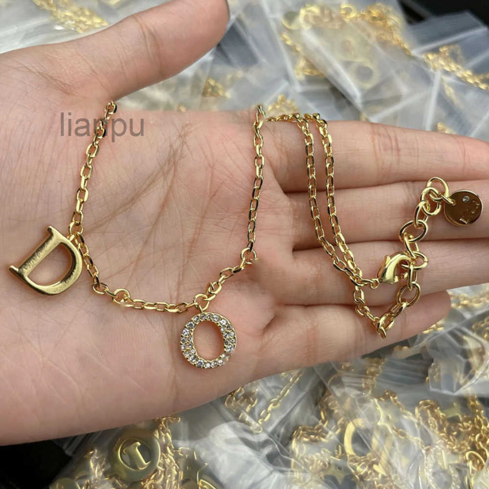 Necklaces Pendant Necklaces Pendant D Letter Lady Designer Necklace Gold titanium Steel High end Elegant Pendant Stainless Women designer jewelry gift AA