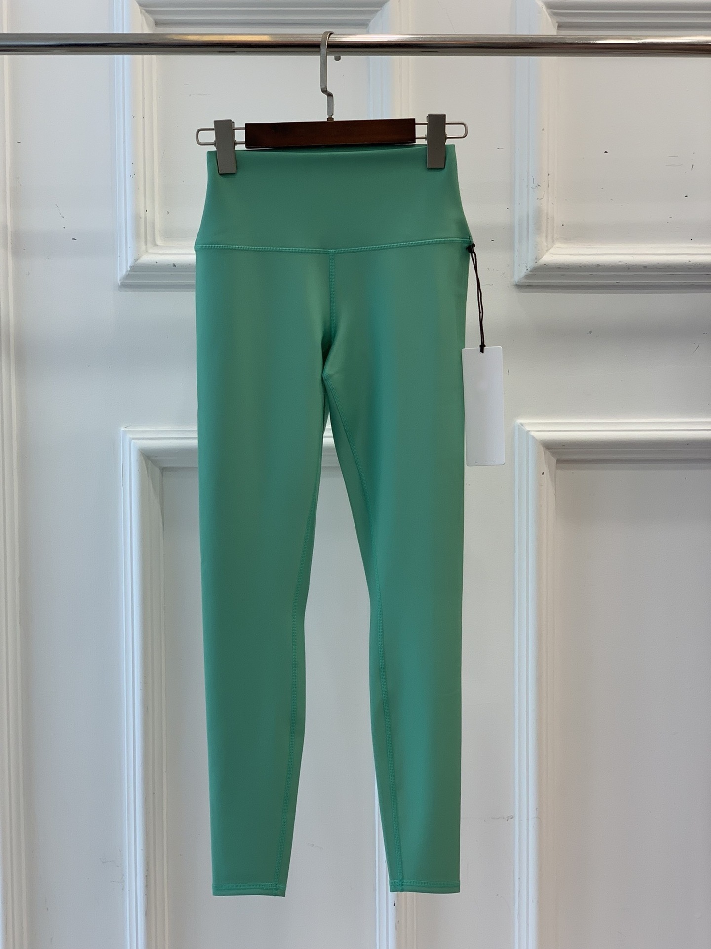 High Waist Elastic Yoga Pants for Women Summer Pearlescent Sports Long Pants Tummy Control Hip Lift Running Fitness Pants Kendall Jenner Style 241228