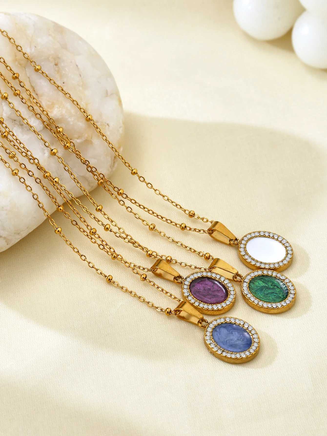 Elegant Luxury Vintage French-Style Refined Charm Stainless Steel Diamond-Studded Teardrop Round Pendant Necklace For Women M251216