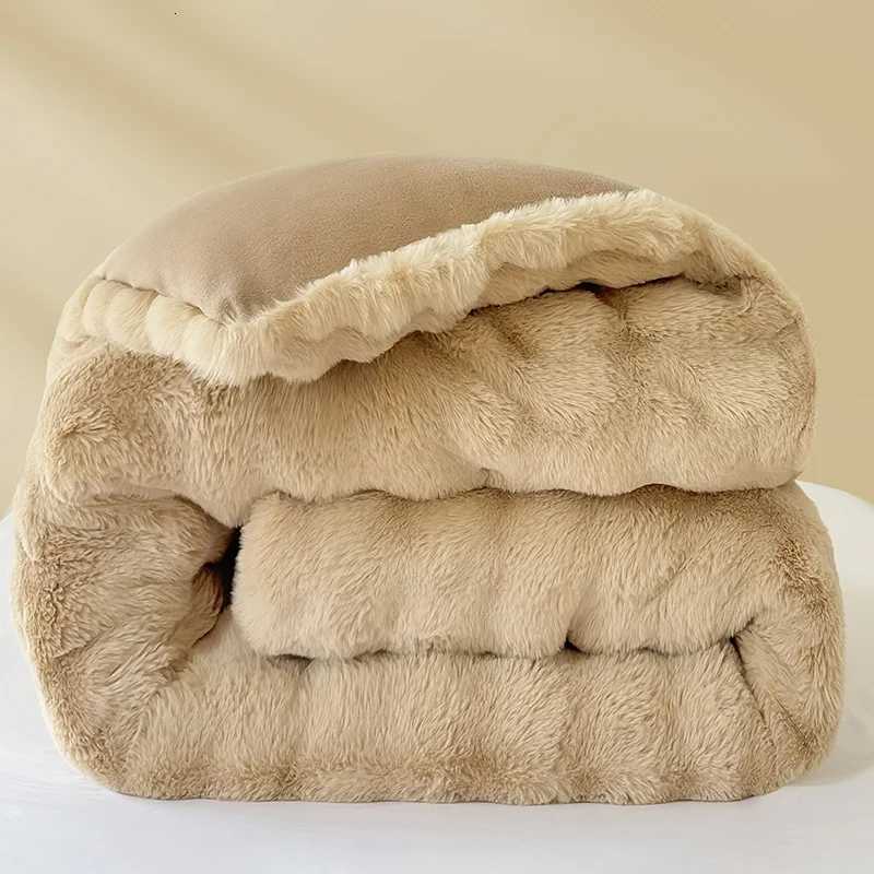 Luxury Faux Rabbit Fur Blanket for Winter Thickened Warm Double Layer Plush Blankets for Bed Fluffy Soft Warmth Quilt Comforter H251216 - view 6