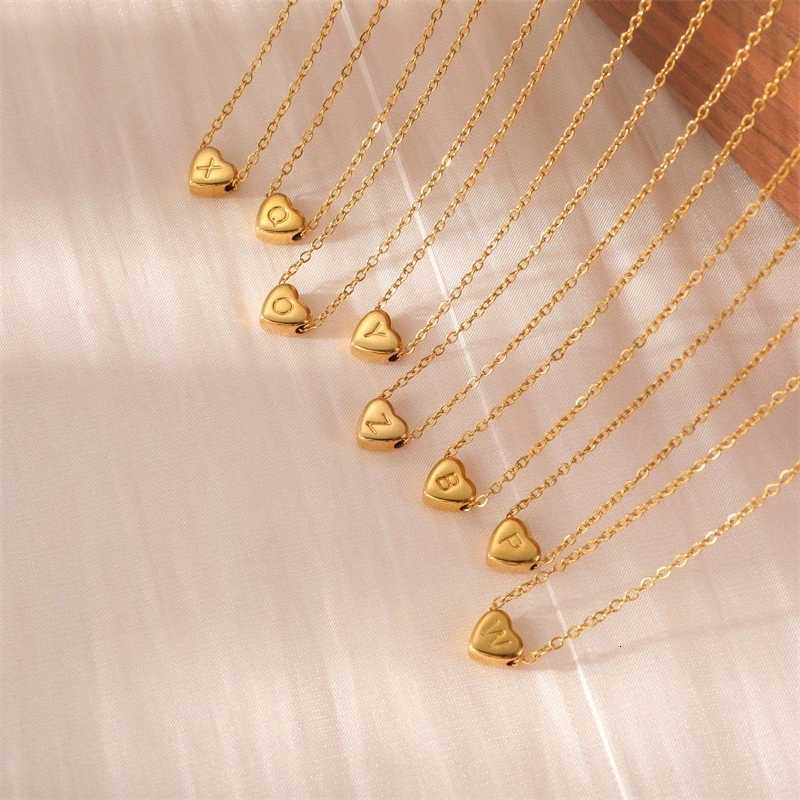 Cute English Letter Initial Necklace 18K Gold Plated Necklace Stainless Steel Letter Heart Charm Pendant Necklace for Women M251216