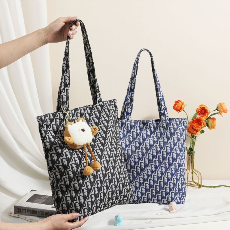 Trendy Lazy Light Luxury Style Letter Floral Cotton Linen Versatile Shoulder Large Capacity Daily Commute Canvas Bag