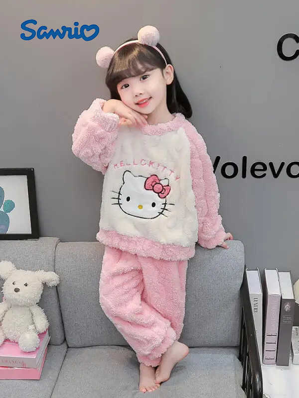 Sanrio Hello Kitty Girls Pajamas Coral Velvet Autumn Winter 2025 Kuromi New Childrens Winter Suit Cartoon Baby Girl Home Clothe H251216
