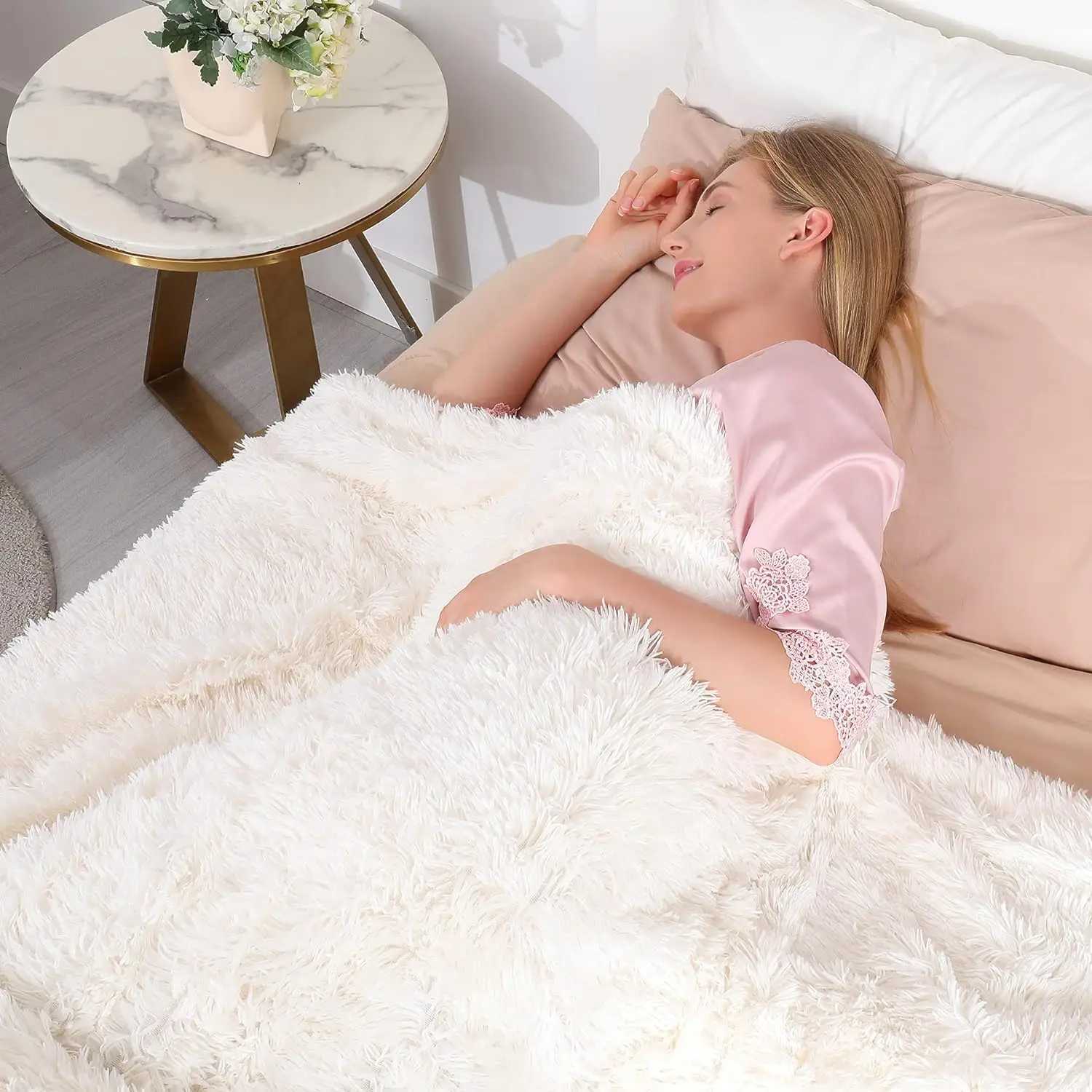 Extra Soft Fuzzy Faux Fur Throw Blanket Reversible Long Hair Shaggy Blanket Fluffy Cozy Plush Fleece Blankets for Couch Sofa H251216 - view 5
