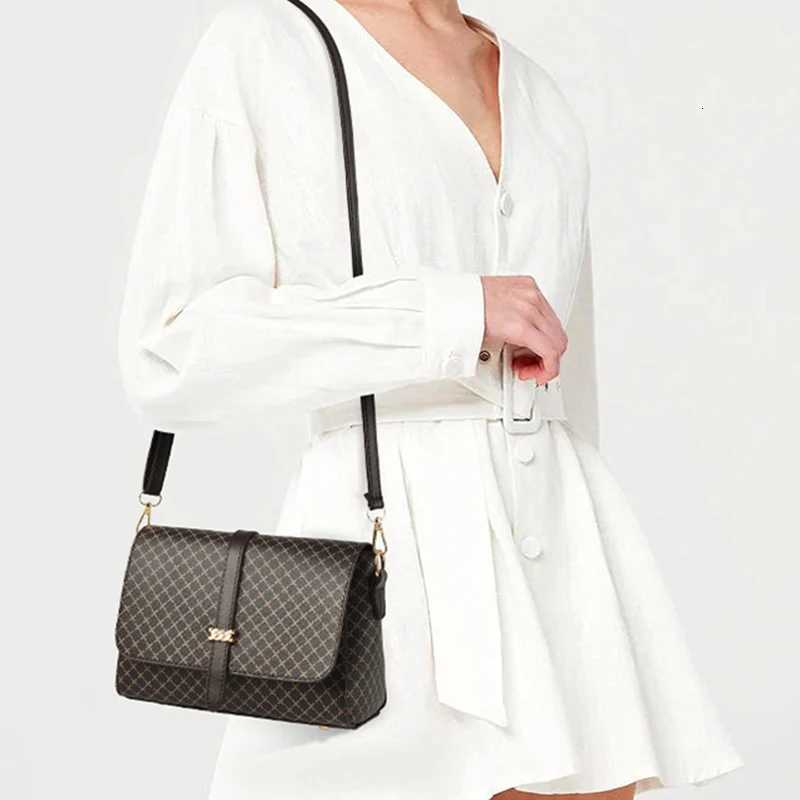 Fashion Bucket Bag Women Designer Shoulder Crossbody Bag Ladies Small Handbag PU Leather Shopping Totes M251216