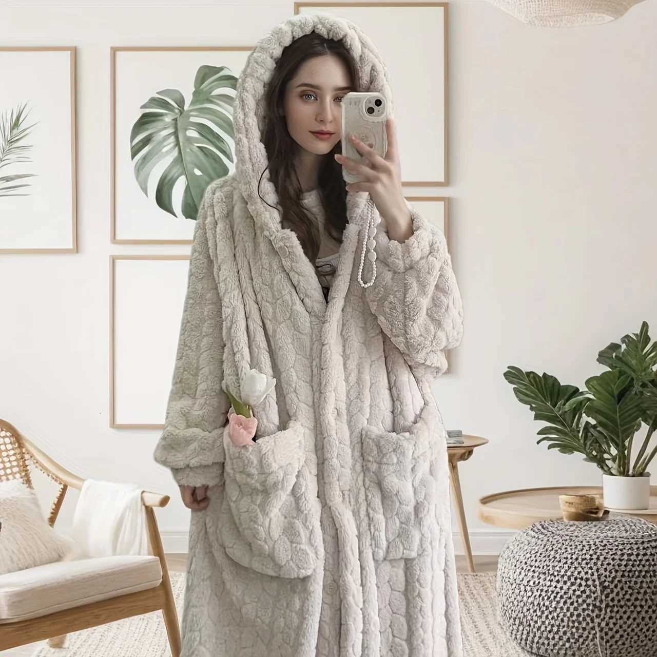 1pc Extra Long Wearable Blanket Large Size Robe Bathrobe Thick and Warm Winter Home Essentials C251216