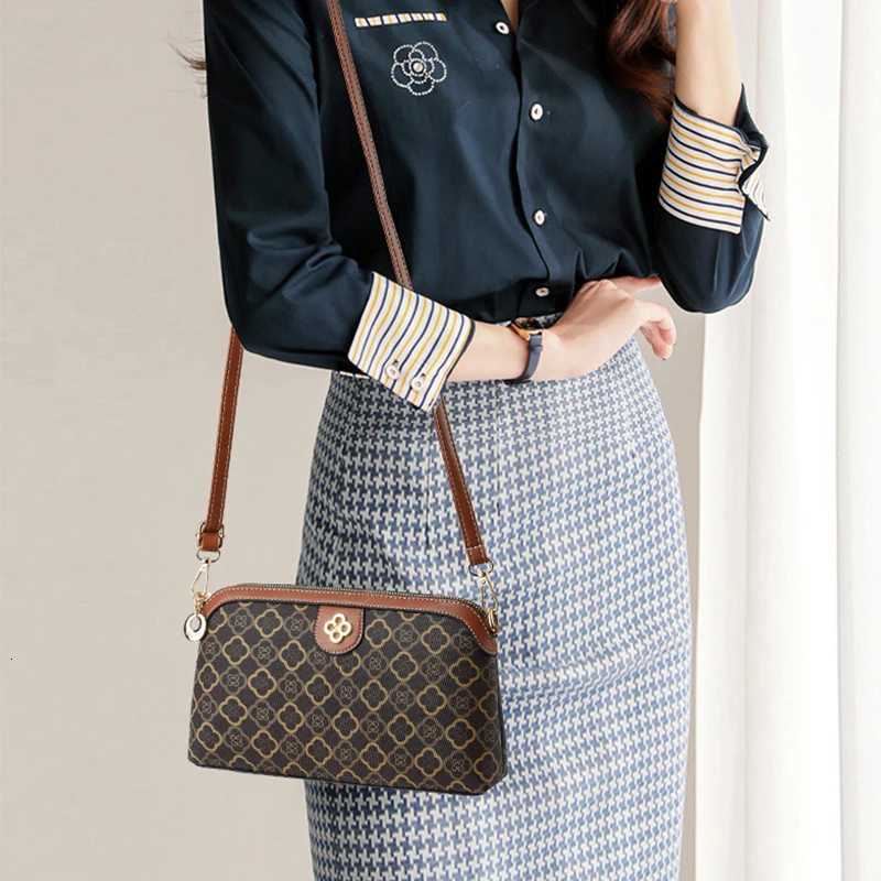 New Fashion Womens Bag Small Purse Crossbody Phone Bag Multi Layered Messenger Handbag and Purse M251216