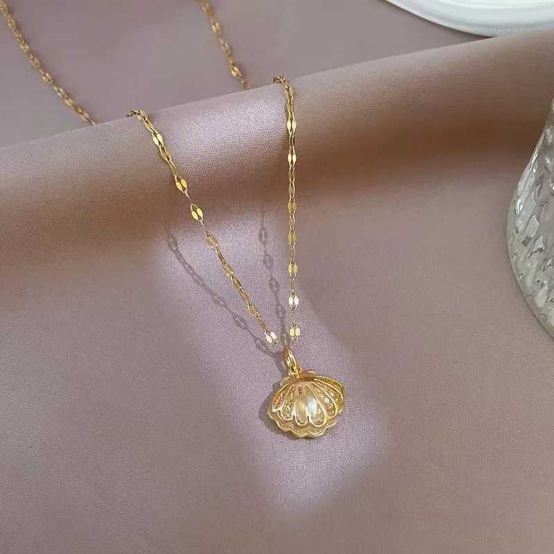 Korean Light Luxury Shell Pearl Necklace For Women StainlESS Steel Micro Inlaid Zircon Heart Moon Choker Wedding Jewelry M251216