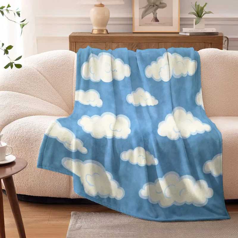 Blue sky and white clouds pattern flannel nap blanket - ideal gift for sofa camping travel festival Christmas and Halloween H251216 - view 5