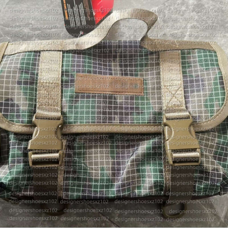 Supremely Bag Designer Bag Supremebag Luxury Bag Checkered Lightweight Single Shoulder Bag Travel Outdoor Mens Sports Women Simple Casual Shoulder Bag