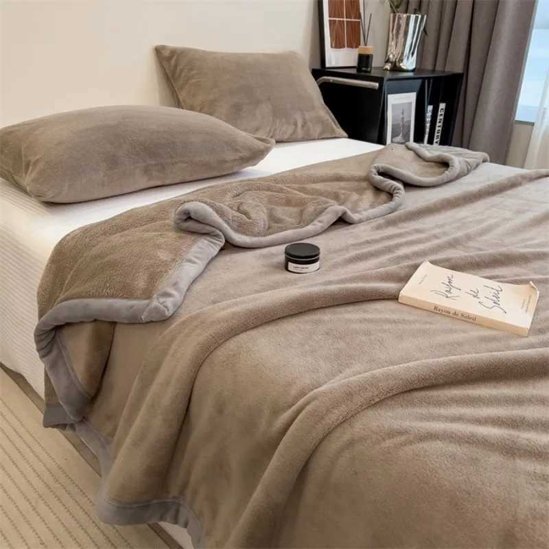 Solid Color Double Layer Warm Plush Blanket Autumn Winter Thick Warm Sofa Bed Blanket Single Double Size Bed Sheet H251216 - view 4