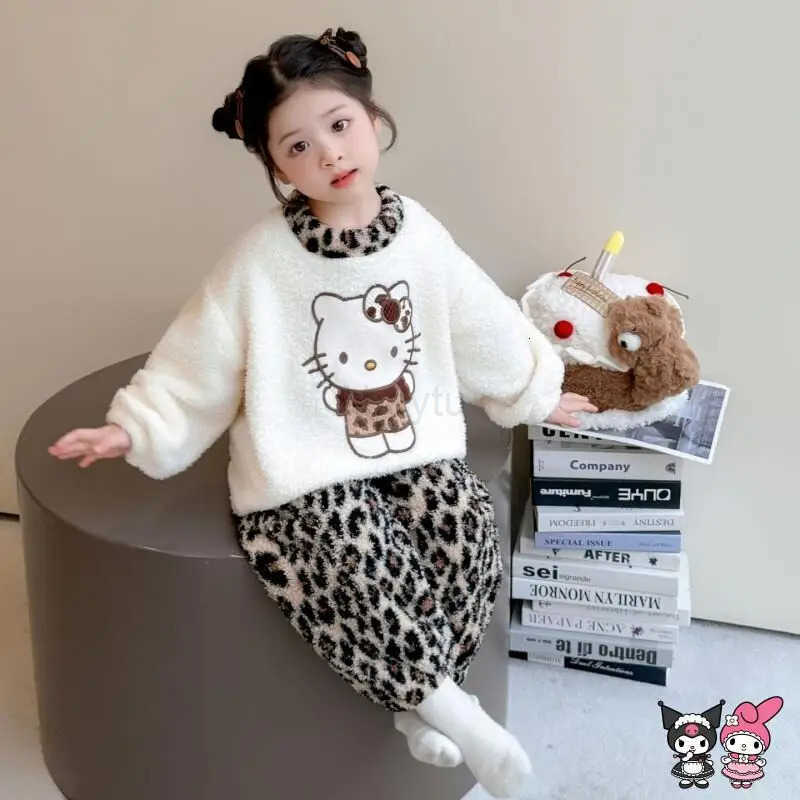 Sanrio Girl Loungewear Set Hello Kitty Anime Kawaii Loose Round Neck Thickening Winter Flannel Leopard Print Children Clothing H251216