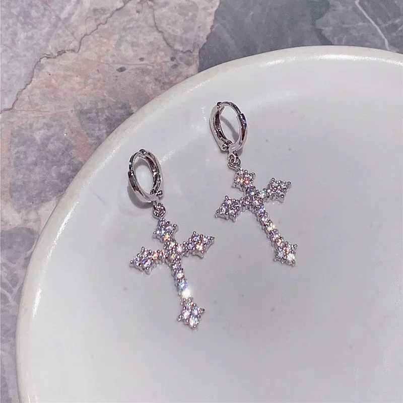 New Rhinestone Zircon Cross Pendant Earrings For Women Korean Fashion Drop Hoop Earrings Birthday Party Jewelry Gifts G251216