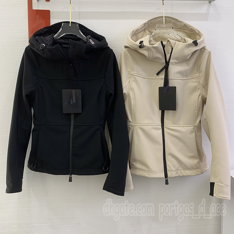 Designer Hooded Soft Shell Jacket For Women Luxury Waterproof Nylon Coat Winter Fashion Ski Suit