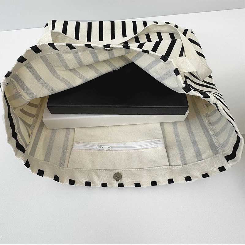 Striped Canvas Bag Beach Handbag Fashionable Womens Canvas Summer Large Capacity Shoulder Bag M251216