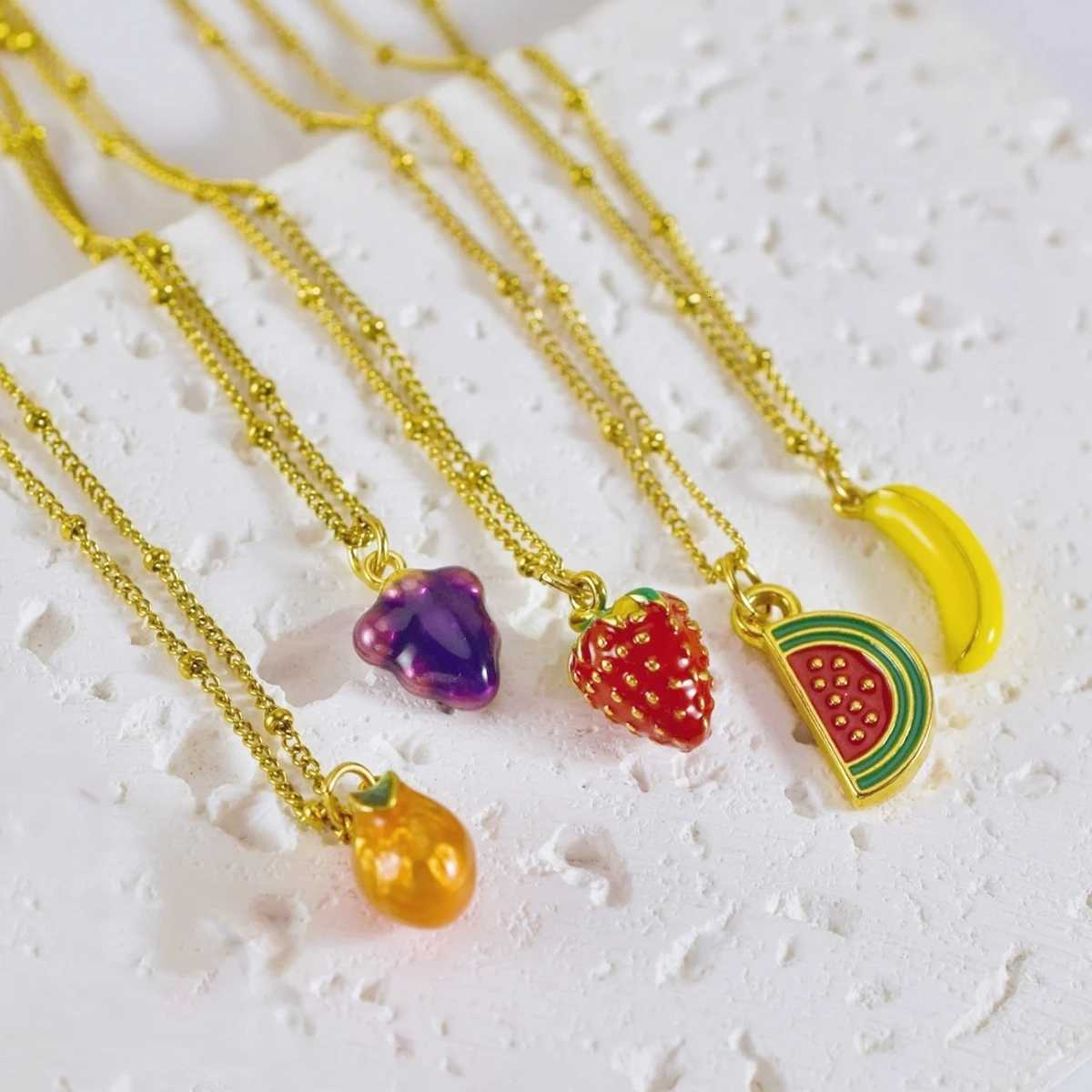 Hot Selling Drop Oil Gold Plated Fruit Pendant Personalized Design Watermelon Strawberry Necklace M251216