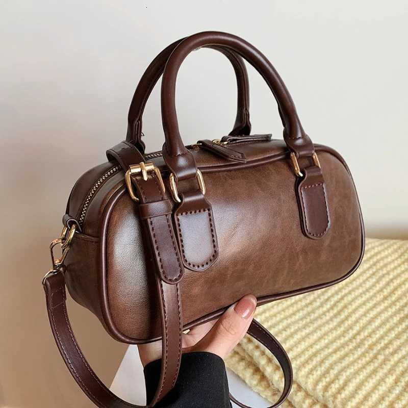 Faionable Bowling Bag Womens Handbag Oulder Bag Korean Sle Autumn Winter New Arrival Soft PU Leather Pure Color M251216