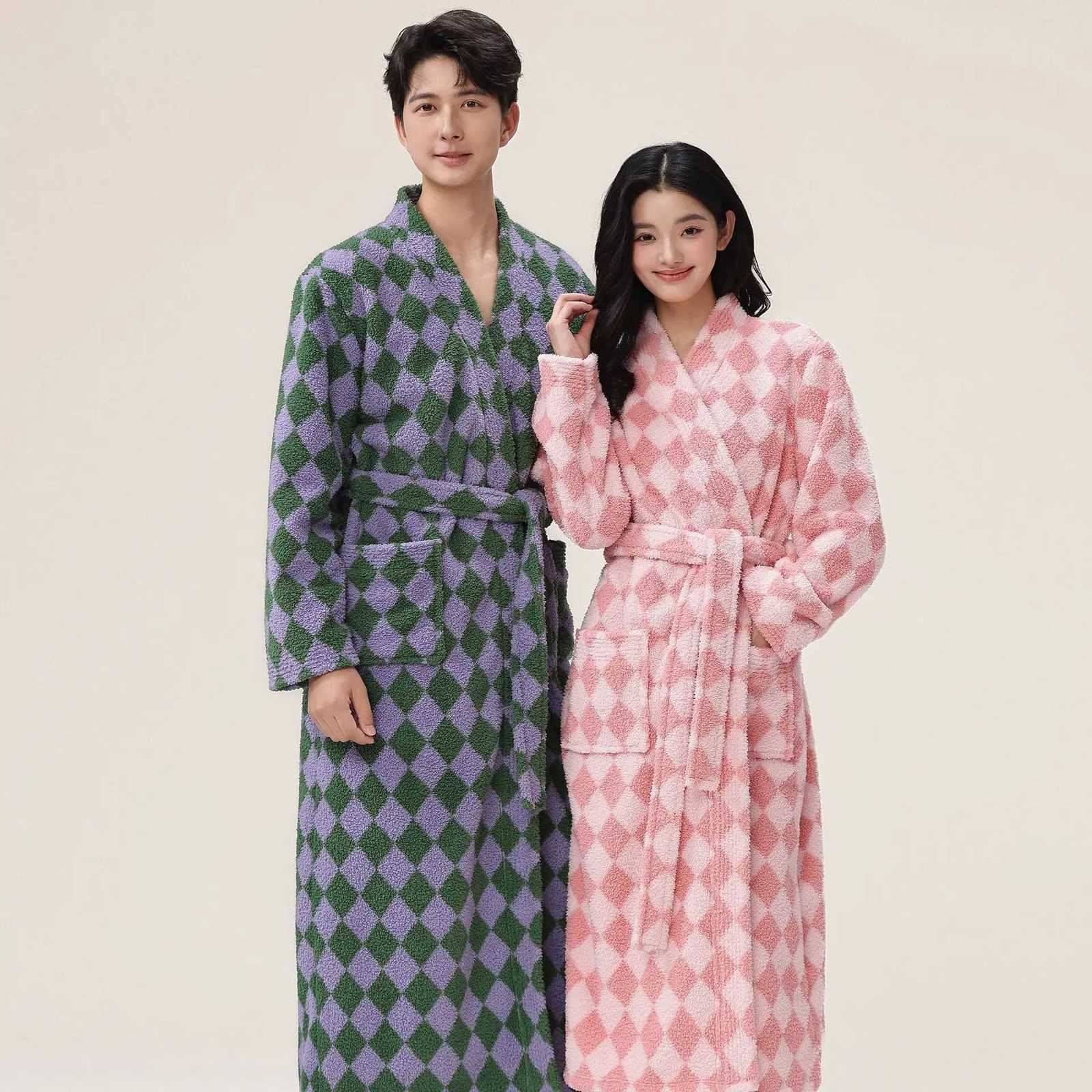 Female Autumn and Winter Warm Long Coral Velvet Thick Couple Bath Bathrobes Men Women Pajamas Shower Robe Bath Towels For Adults C251216