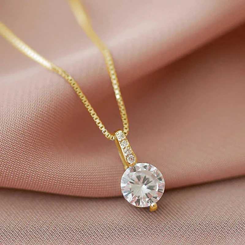 Huitan Minimalist Round Cubic Zirconia Pendant Necklace Women Silver Color/Gold Plated Box Chain Long Necklace Wedding Jewelry M251216