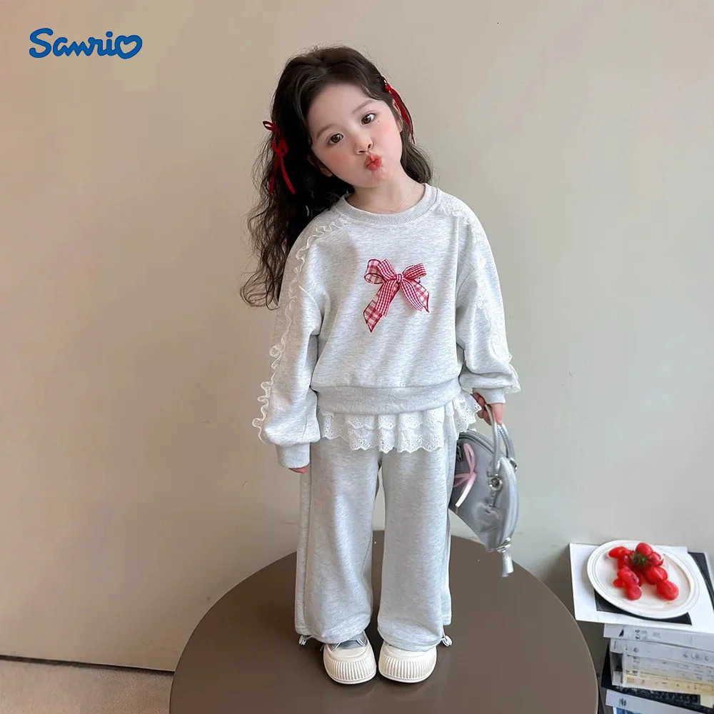 Sanrio 2025 New Girls Cute Lace Bow Sweater and Pants Baby Girls Outfit Set Fashion Childrens Two-piece Set H251216