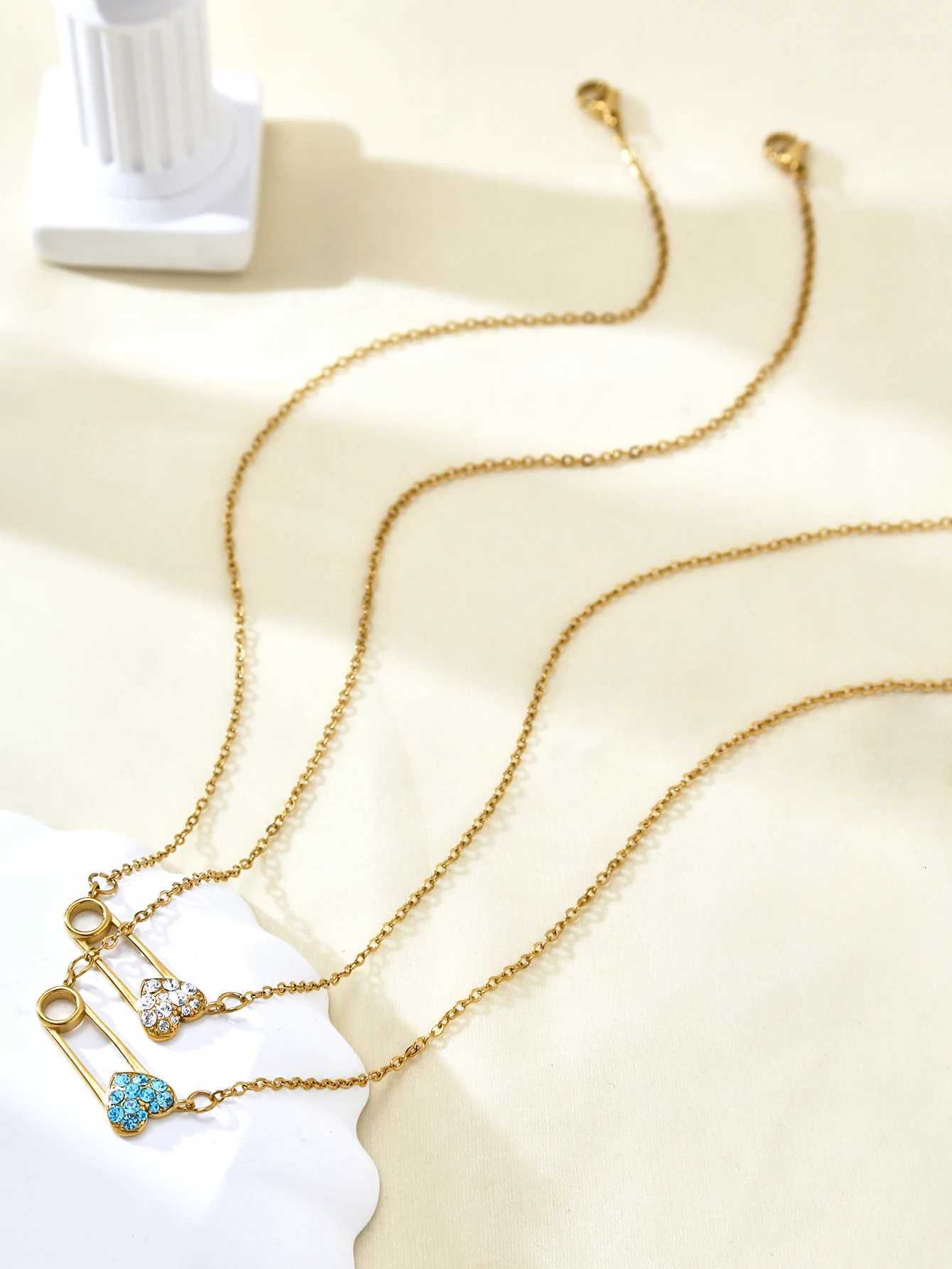 Y2K Style Personalized Niche Exquisite StainlESS Steel 18K Gold-Plated Diamonds Heart Pin Pendant CollaRBone Chain Female M251216