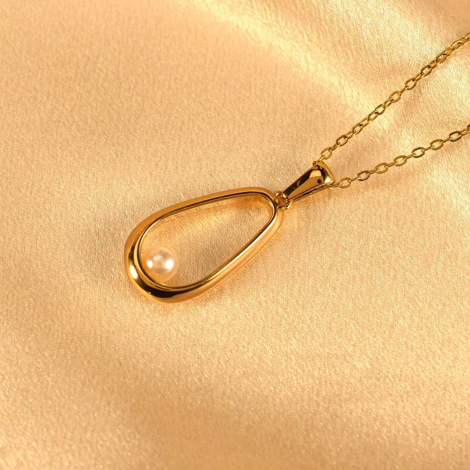 Womens Stainless Steel Necklace with Oval Imitation Pearl Water Drop Pendant Fashion Party Jewelry Gift M251216