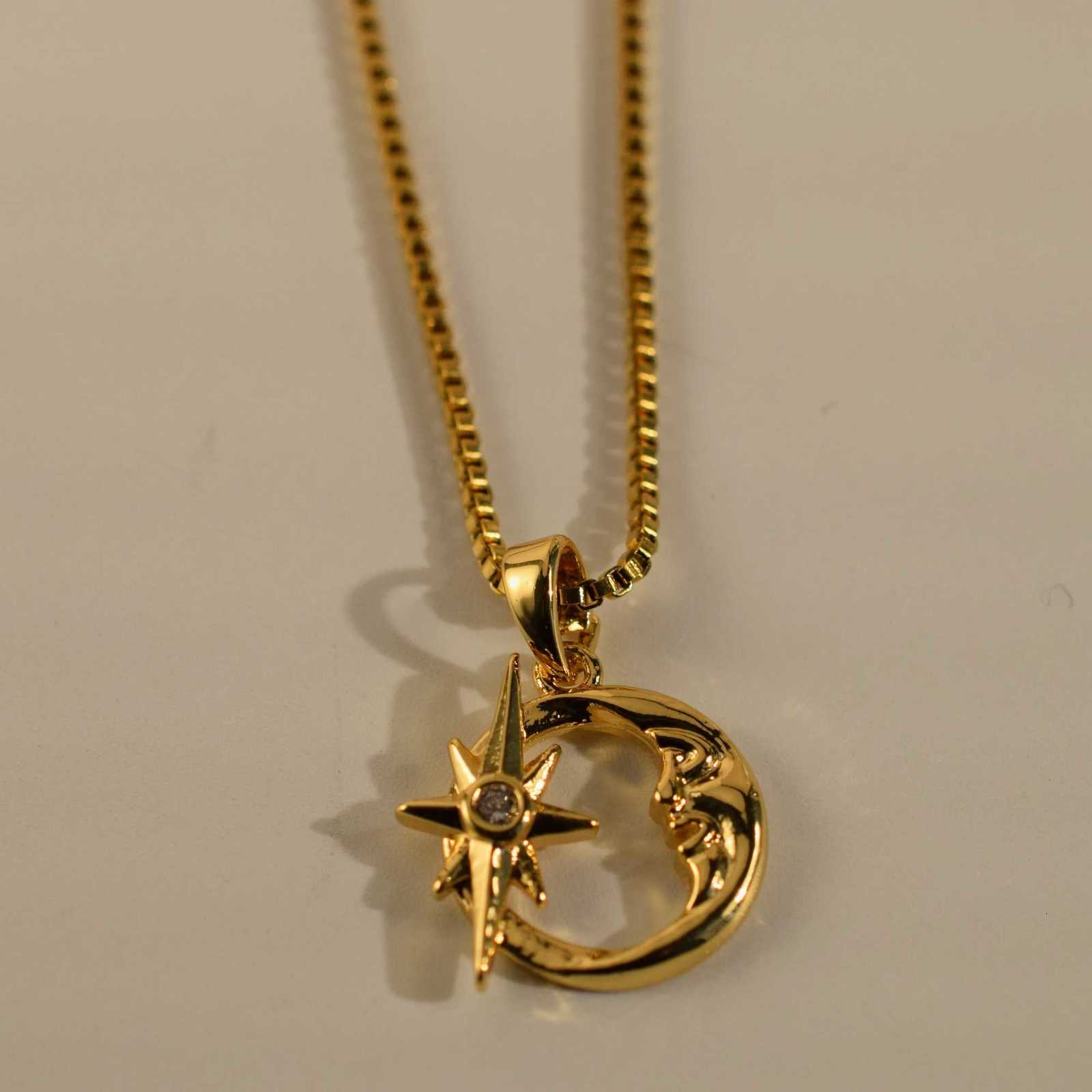 Golden Plated Moon Pendant Necklace Zircon Star Moon Clavicle Chain Necklace Female M251216