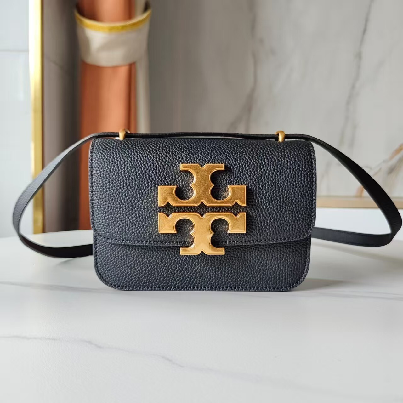 TB2025 New Luxury Gold Brick Small Square Bag Vintage Versatile Fashion Single Shoulder Crossbody Womens Bag