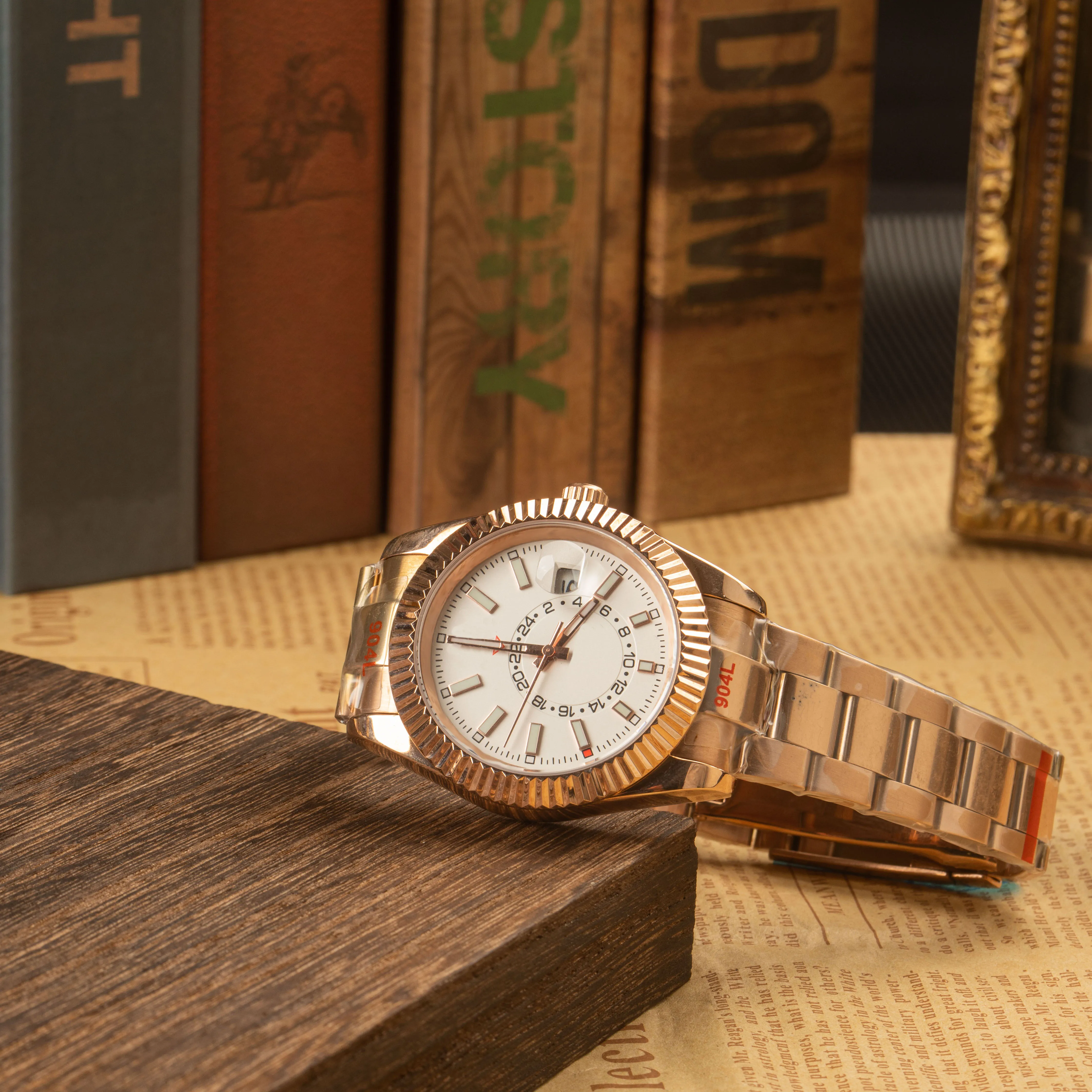 Stainless Steel strap Men's Automatic Mechanical Watch Waterproof sapphire Rotating calendar watch High-end business watch