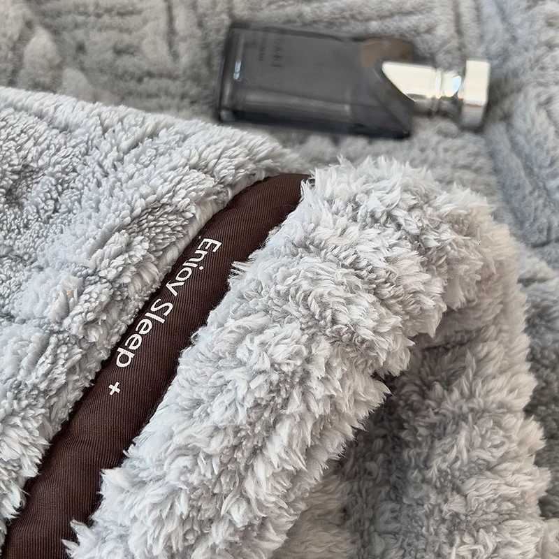 Single/Queen/Super King Thicker Fleece Throw Blanket for Bed or Sofa Soft Plush Blanket H251216 - view 7