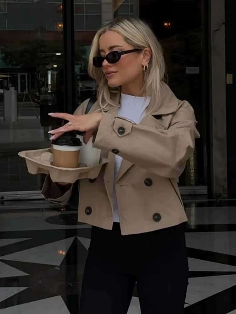 Autumn New Khaki Double Breasted Short Trench Coats For Women Casual Lapel Long Sleeve Pocket Loose Jackets Women Outcoat 2025T251216